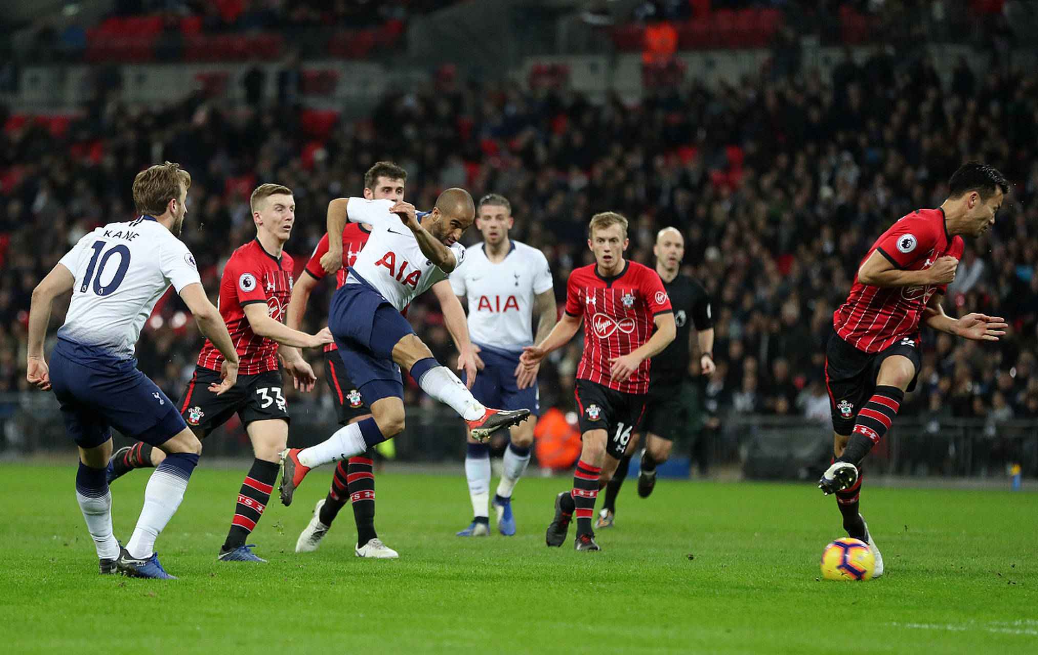并根据球队 并根据球队