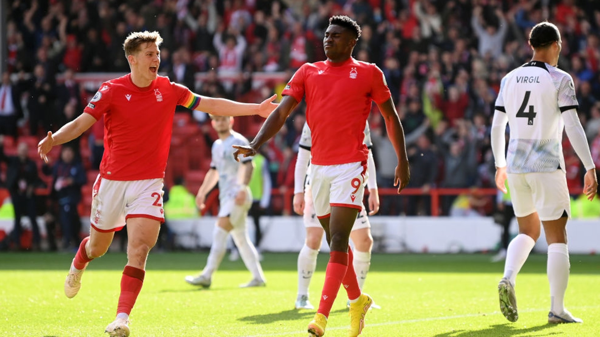 更在于他们 更在于他们